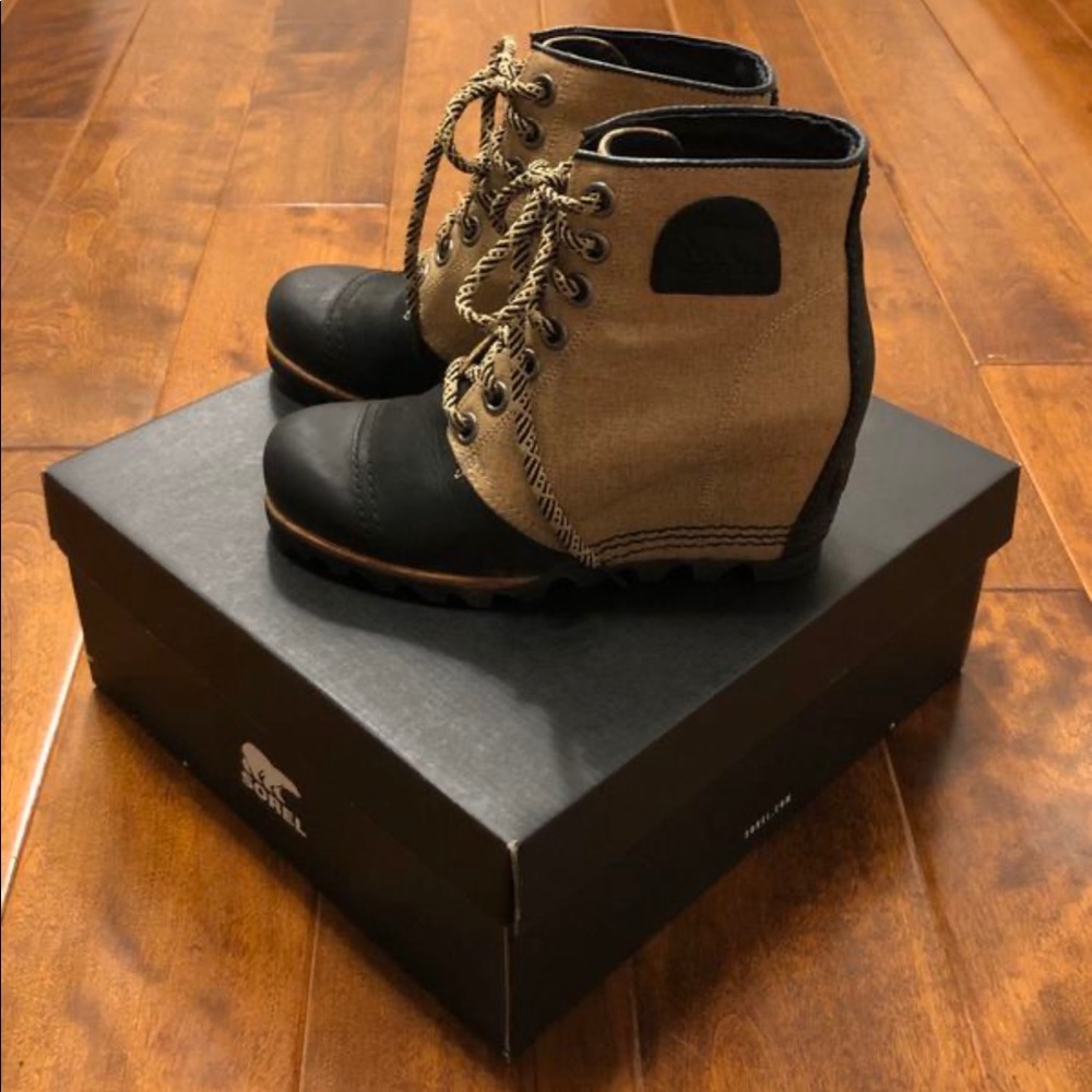Sorel PDX Wedge boot - Size 7